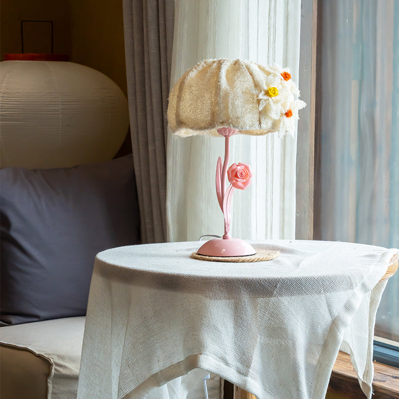 Luffa Sponge Lamp